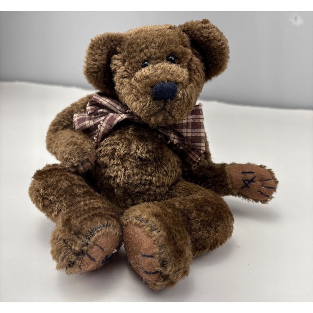 Boyds Bears Plush Scruffy S. Beariluv’d Brown Teddy Bear w/ Bow Checked Pattern